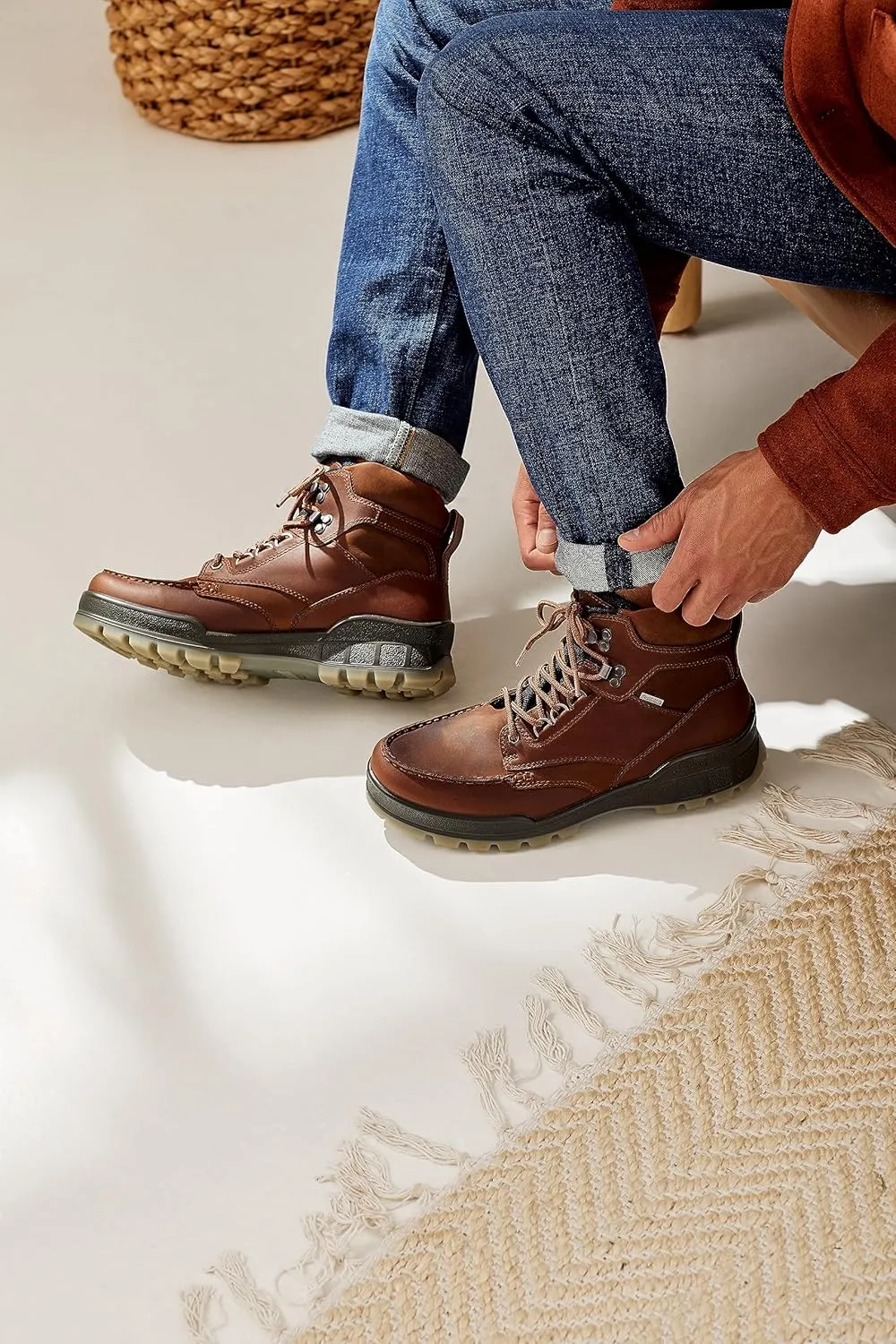 ECCO Men's Track 25 Moc Toe Boat Shoe Oxford