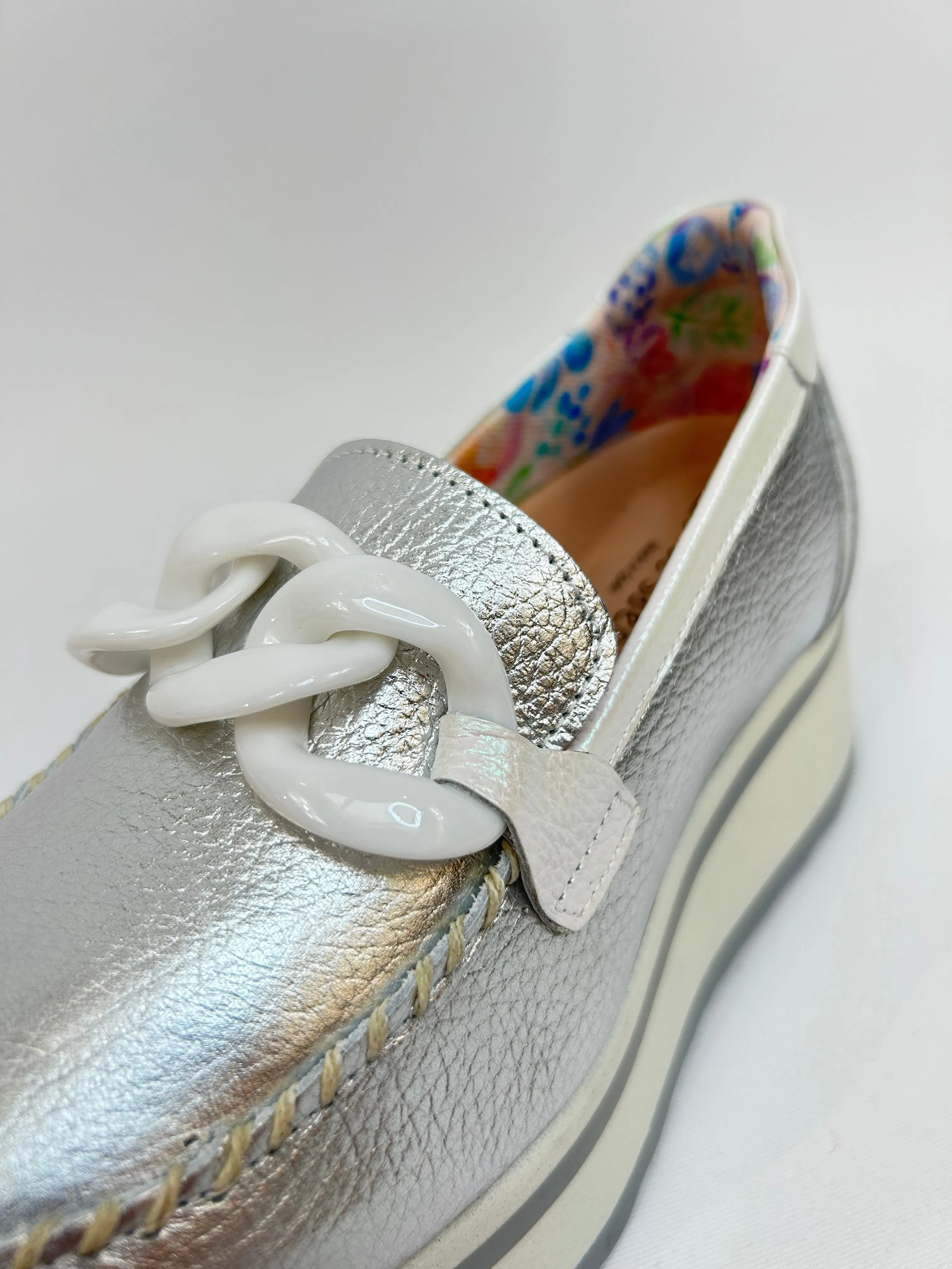JOSE SAENZ Silver Metallic Buckle Platform