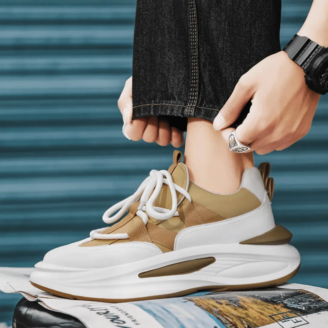 Men's Chunky Sneakers: Cushioned, Sporty Lace-Up Design