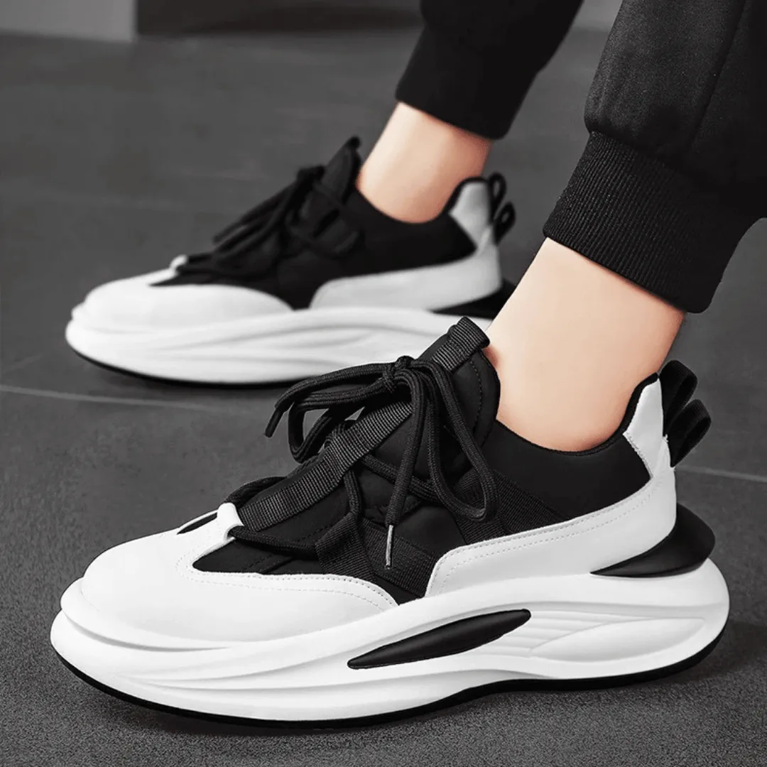 Men's Chunky Sneakers: Cushioned, Sporty Lace-Up Design