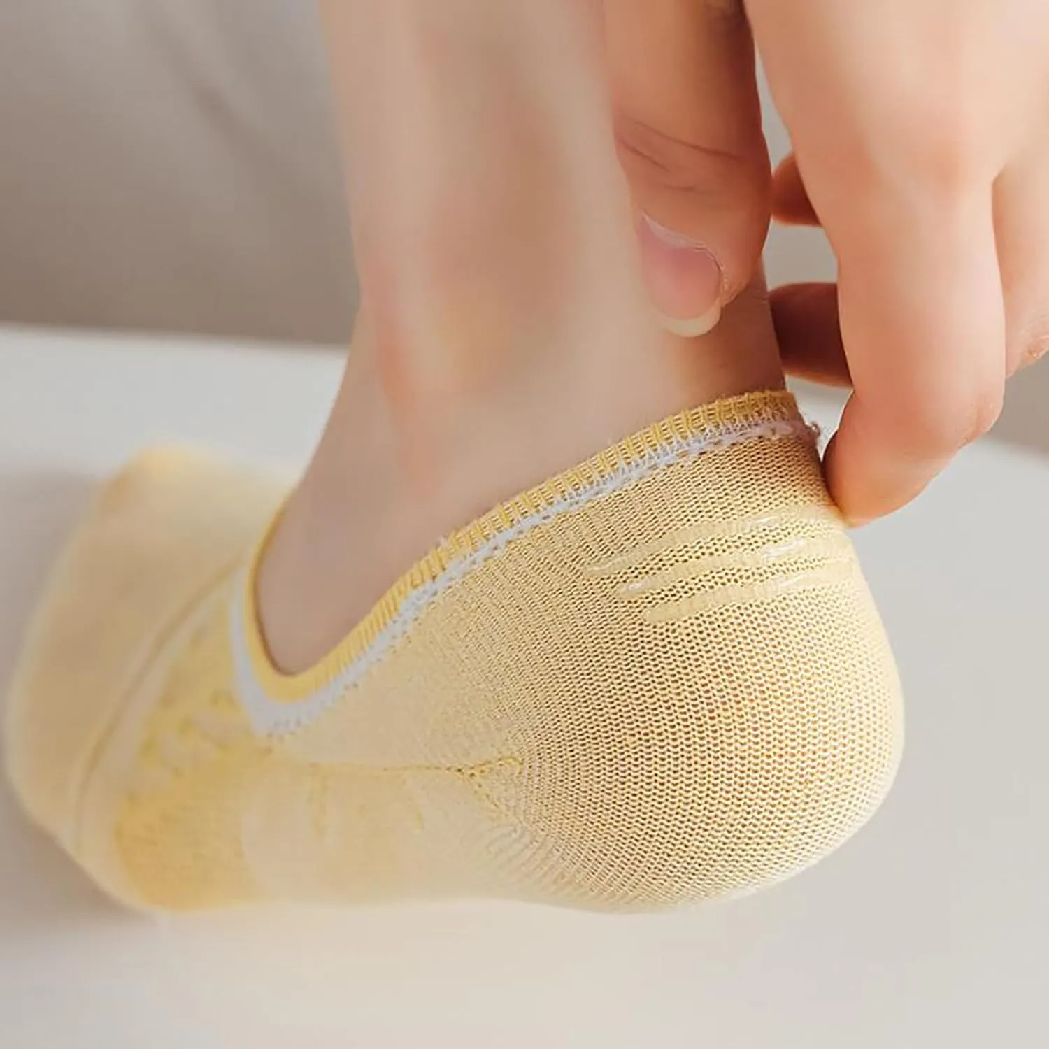 No Show Socks For Women Cotton Mesh Ventilating Liner Socks No Slip Low Cut Socks Cat Slipper Socks for Women Grippers